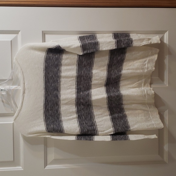 Maurices lightweight sweater - Picture 6 of 6